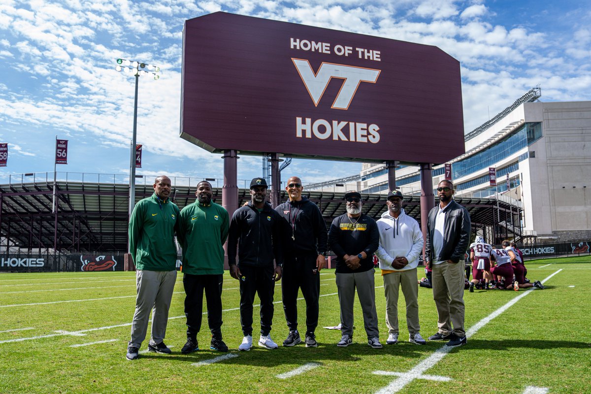 coachjfranklin's tweet image. Great having @MichaelVick &amp;amp; his staff in the 'Burg this week. Always appreciate having Hokie Lettermen back on campus. #LGH