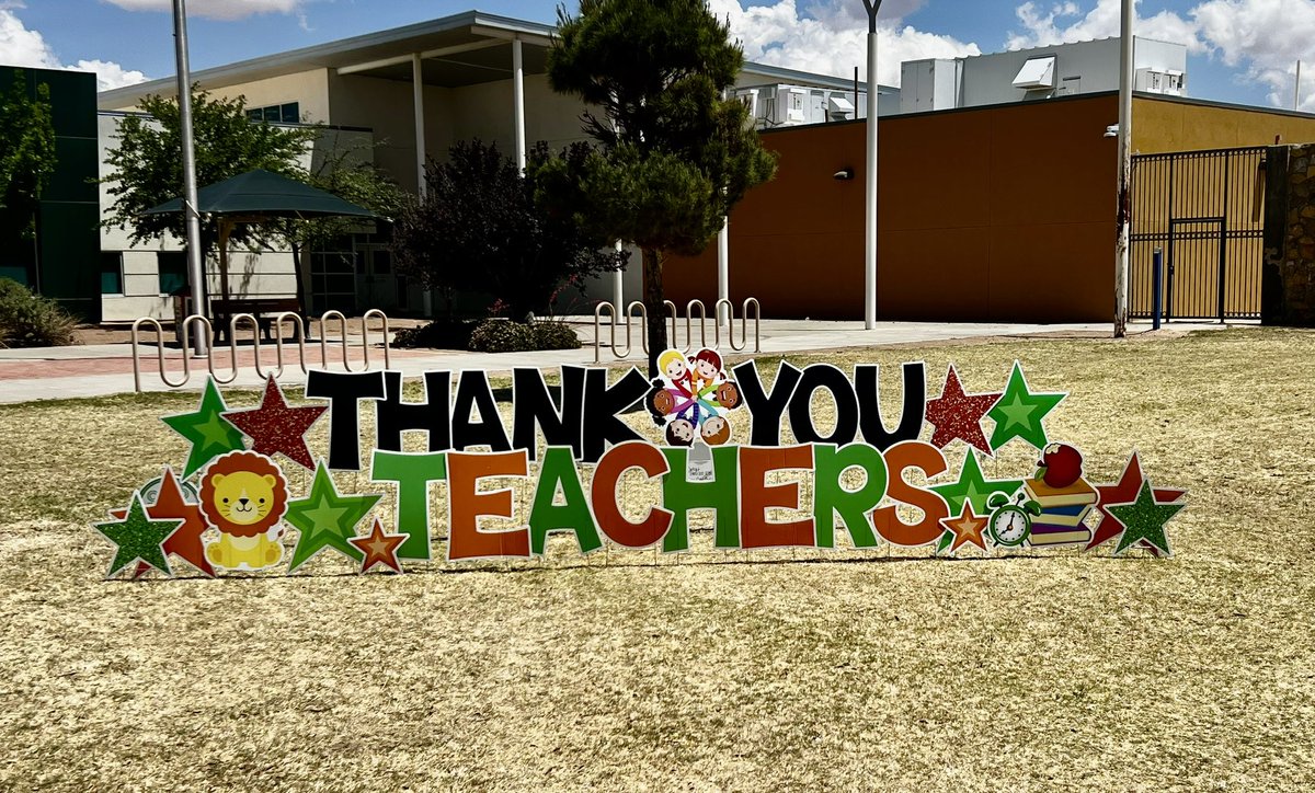 CardMyYardHzn's tweet photo. Teacher Appreciation Week is coming up!
Tell them BIG how much you appreciate them 🫶🏻.

You can reach us at (915) 312-2752 to plan, or book online at https://t.co/AKotAfiT8I
but don’t wait spots are filling up fast 💨 https://t.co/N4AwINnBt4