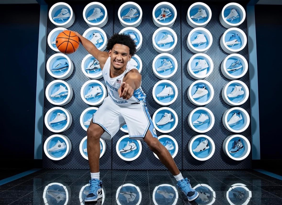 MaximoAdamsLover tweet media