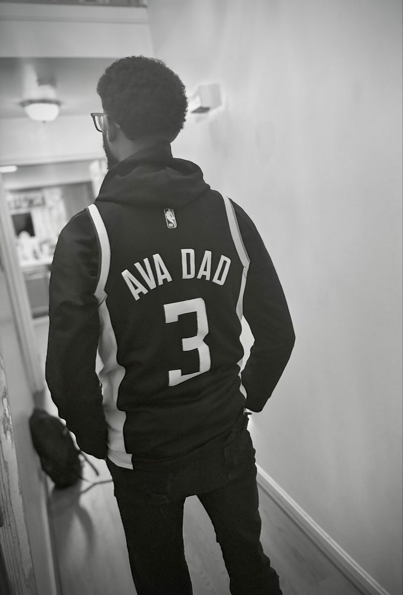 _izeah's tweet image. I’m not ready for the season to end tonight! 

Lock tf in #ClipperNation