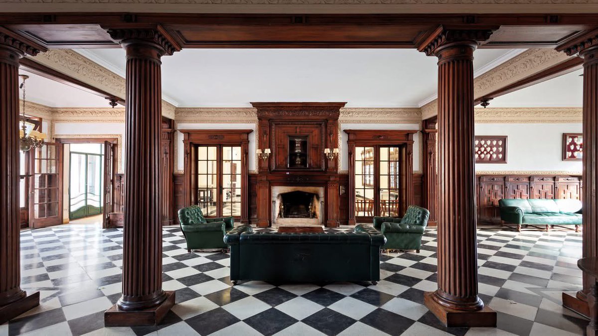 BowTiedMara tweet media