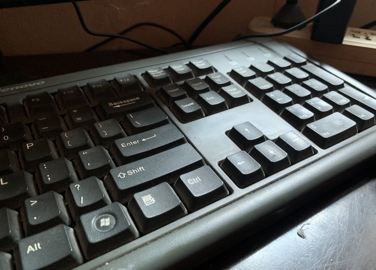 晴日向_Official tweet media