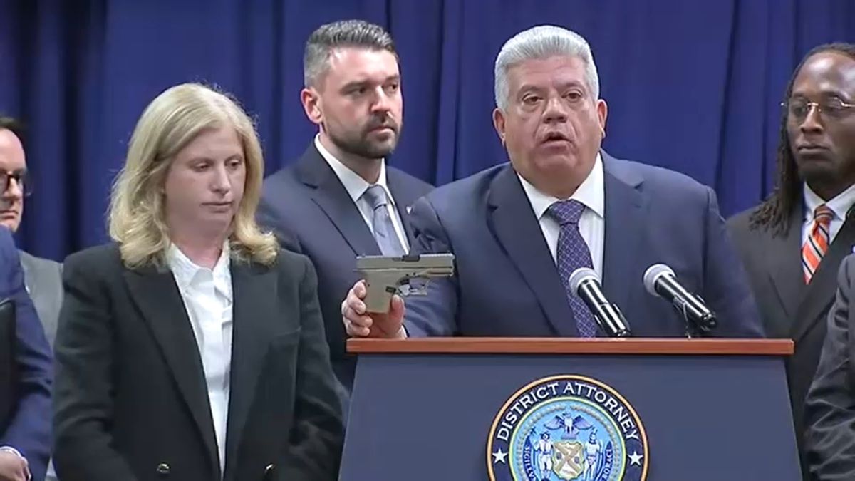 Eyewitness News tweet media