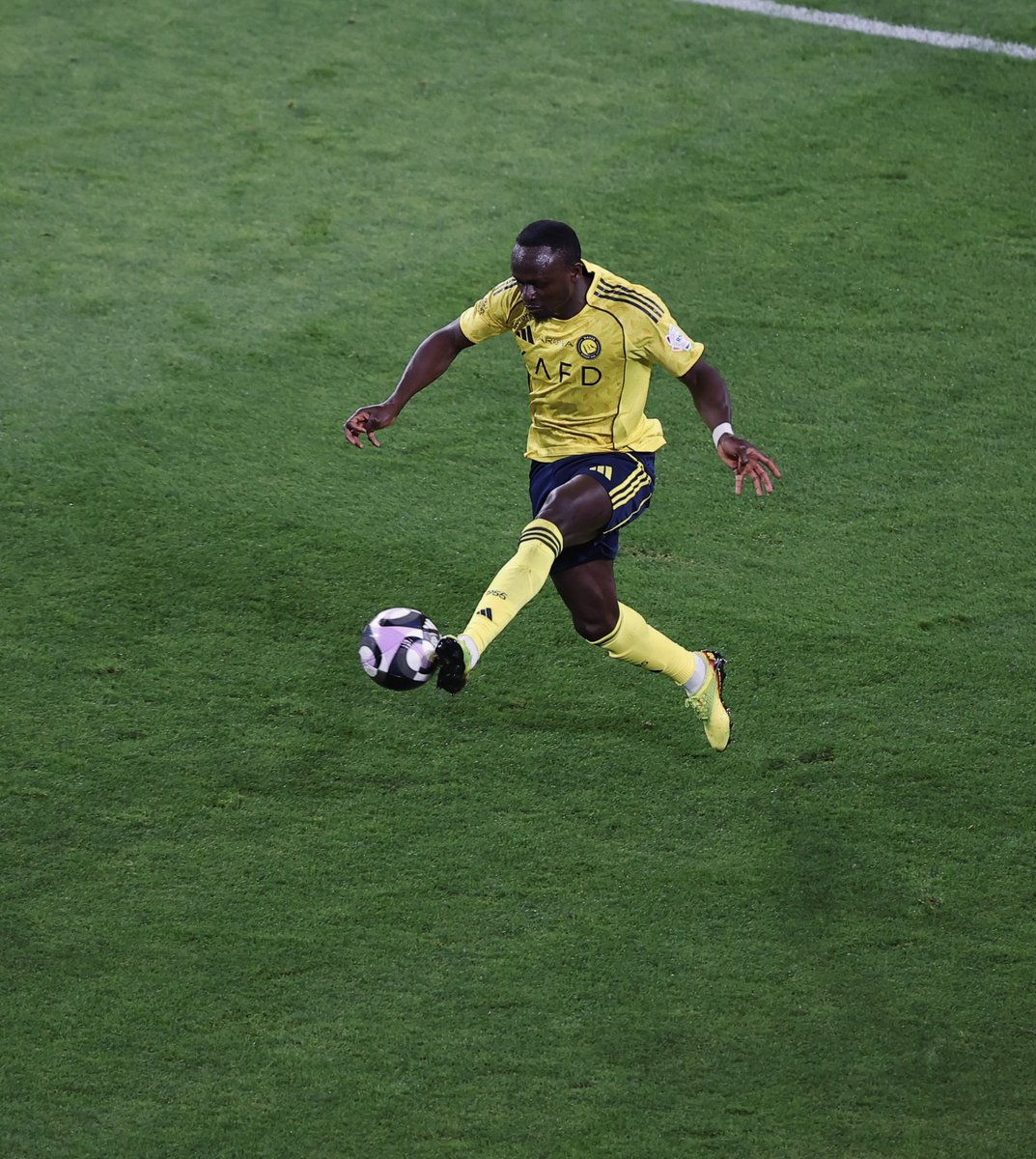 ‏نئطه tweet media