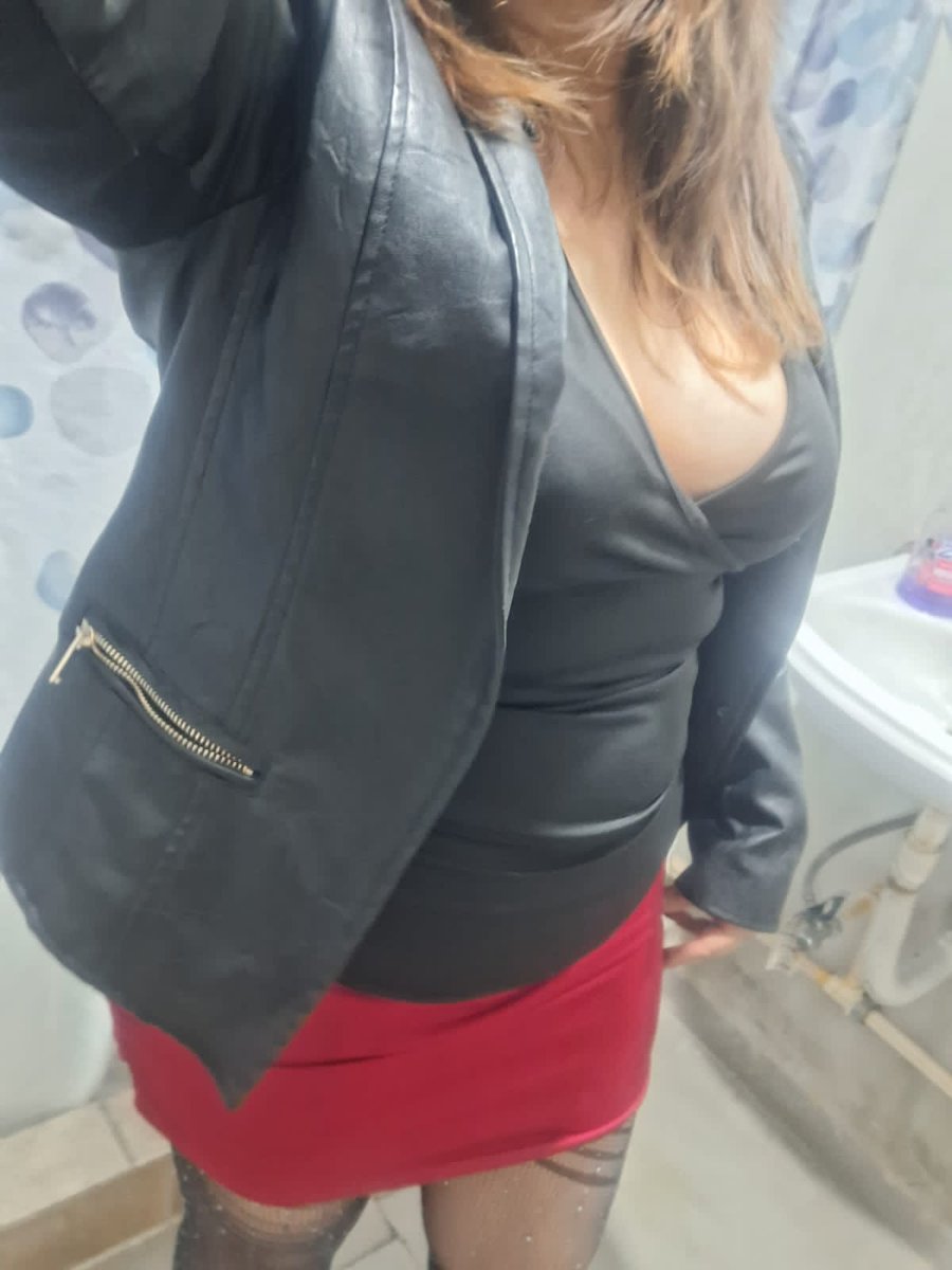 melirulo's tweet photo. Exitante saber que tu mujer esta a punto de ser compartida. #cuckolding 
@CuckoldStyleMX 
@LaZonaSwingerch 
@cabineros_cdmx 
@CineRioMx https://t.co/stwnBLqFhE