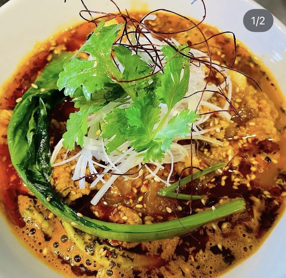 シドミドさん tweet media