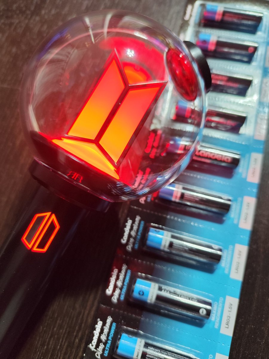 Lau 🇦🇷🍊 Voy a ver a BTS! tweet media