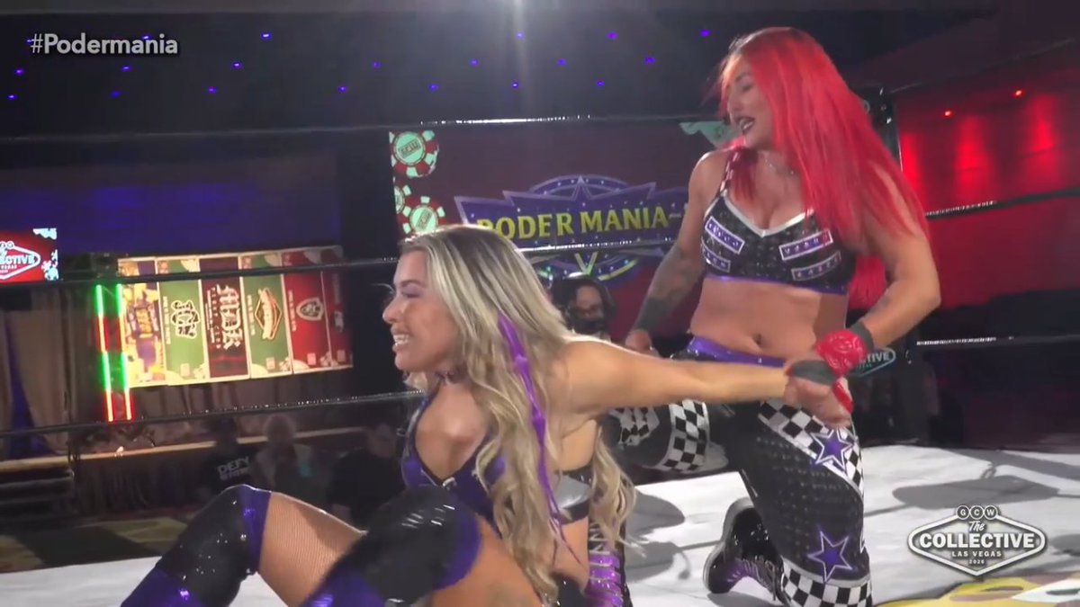 ClubRasslin's tweet photo. #GCWCollective 
Another physical match I enjoyed from #Podermania was @CarolinaCruzera vs @MirandaAlize_ 
#Wrestlemania #ManiaWeek https://t.co/BO3foghLdS
