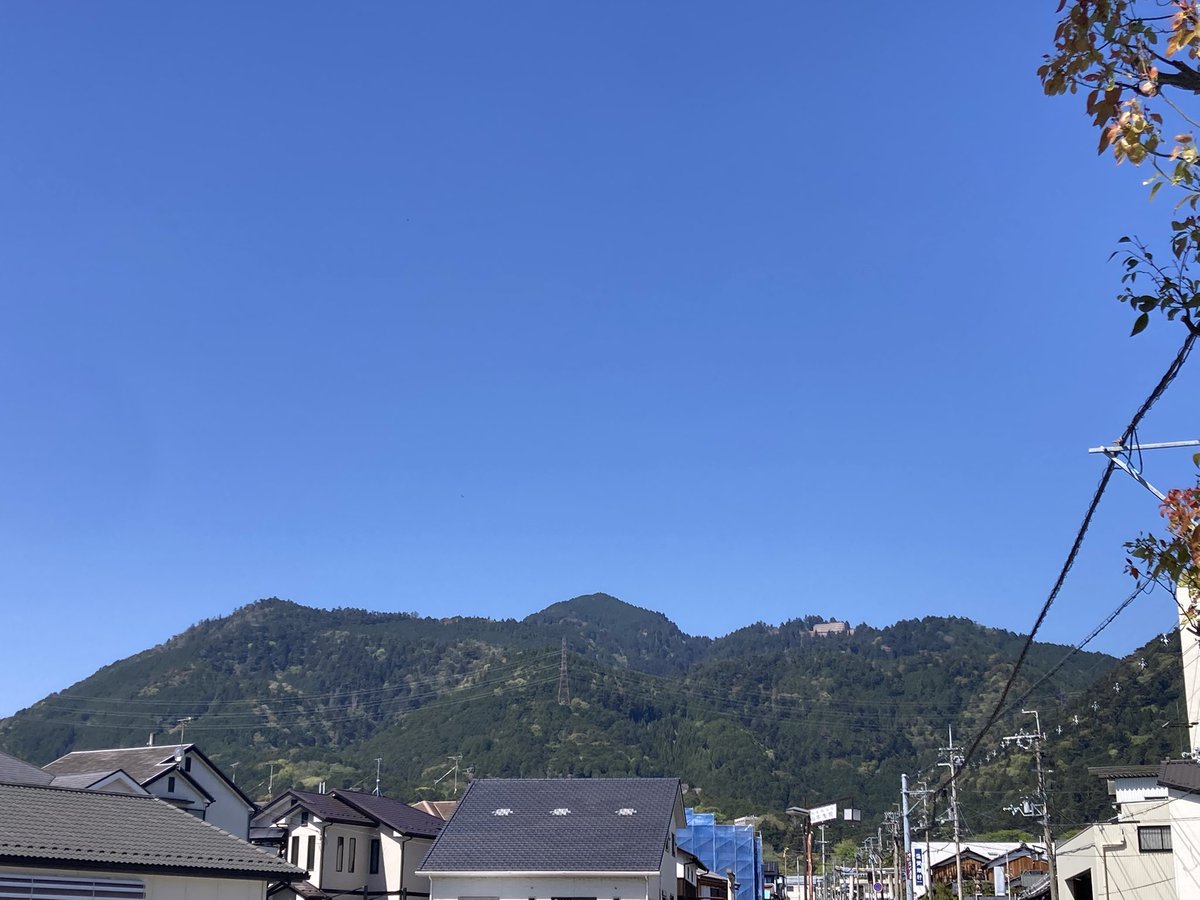 kaze_coffeeshop's tweet image. おはようございます。
風珈琲店、オープンしました。
比叡山山頂付近は快晴。
今朝の一杯は、
#noritake カップ＆ソーサー
今日もよろしくお願いします。