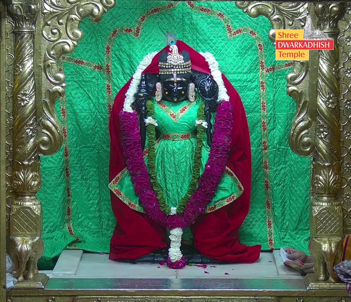 Shri Dwarkadhish Mandir tweet media