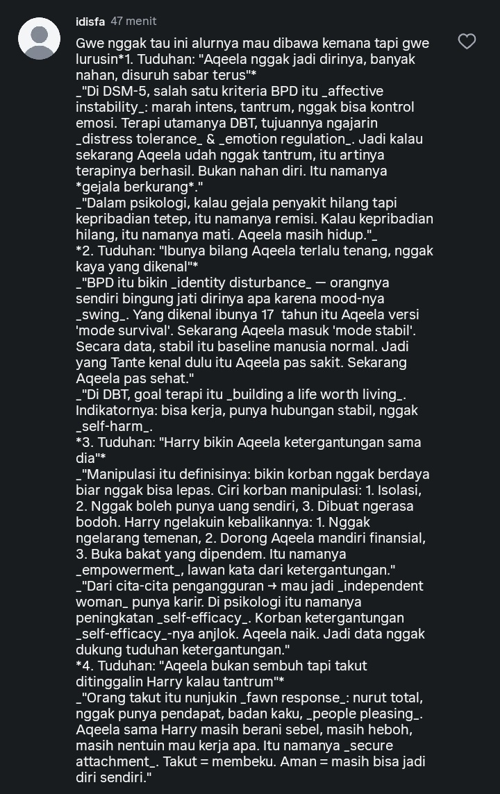 Tha_once's tweet photo. Dari ketiga komen ini aku juga sama berfikir gini, tp ngga tau sama penulis nanti mau dibelokkin apa ngga krn sejauh yg aku tau Jono selalu berusaha ngejaga sekitarnya ngga ada niatan dia buat ngatur semuanya krn itu hanya masih jd asumsi kita blm denger penjelasan POV dia🙂 https://t.co/a7Gdq7Ghxf