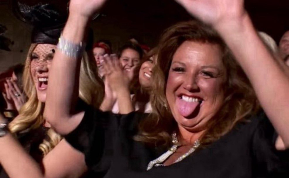 cloocifer tweet media