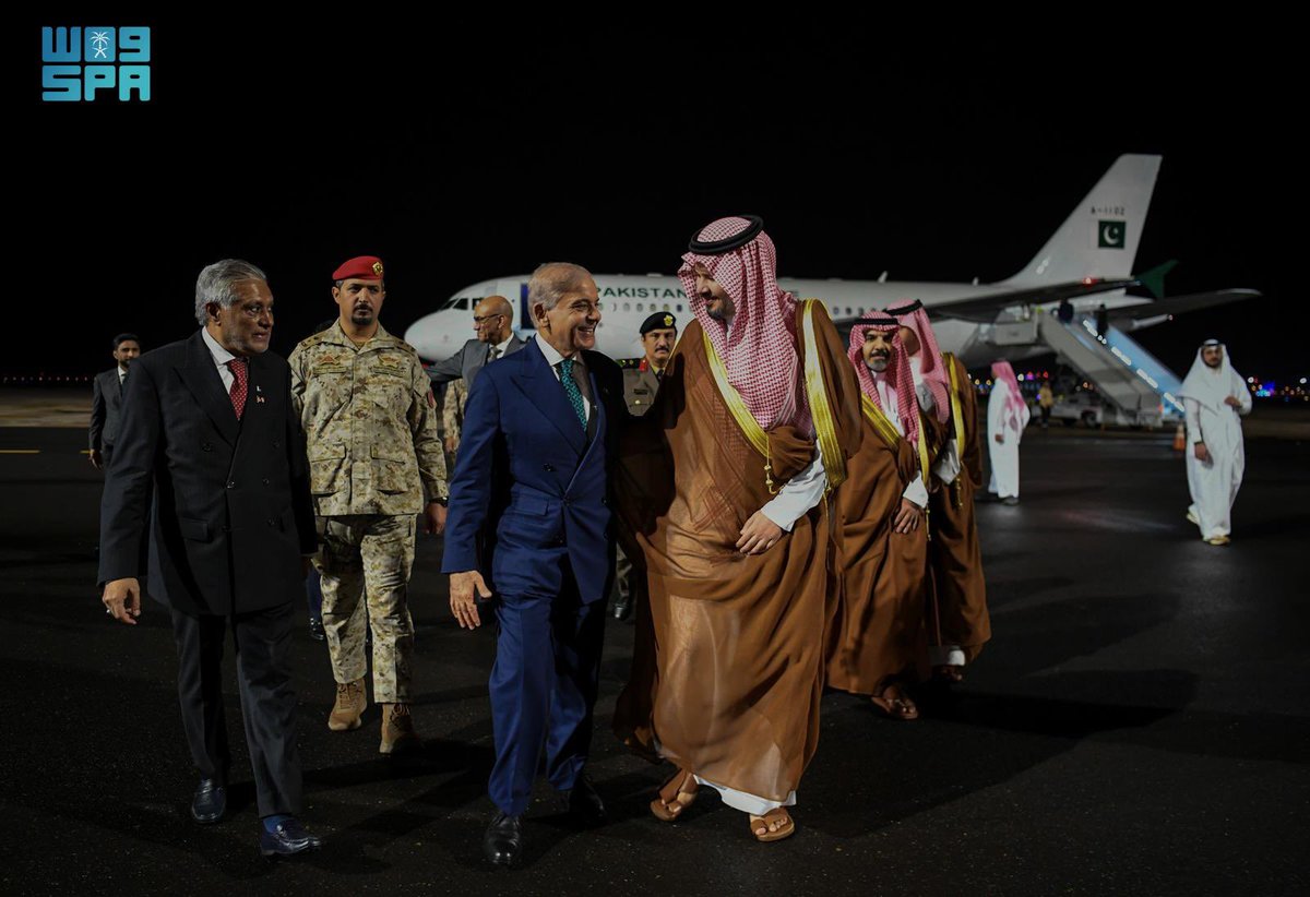 مالك الروقي tweet media