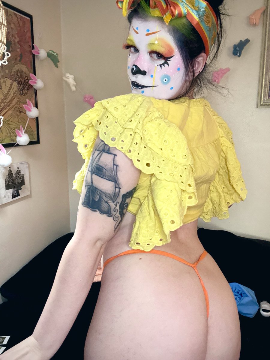 Lucy Goosey • Bunny 🐰 $6.66 OF tweet media