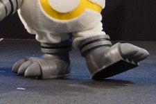 StompyShoutmon's tweet image. Gatchmon Feet! #Digimon #Appmon #Mascot #Feet #claws #fursuit