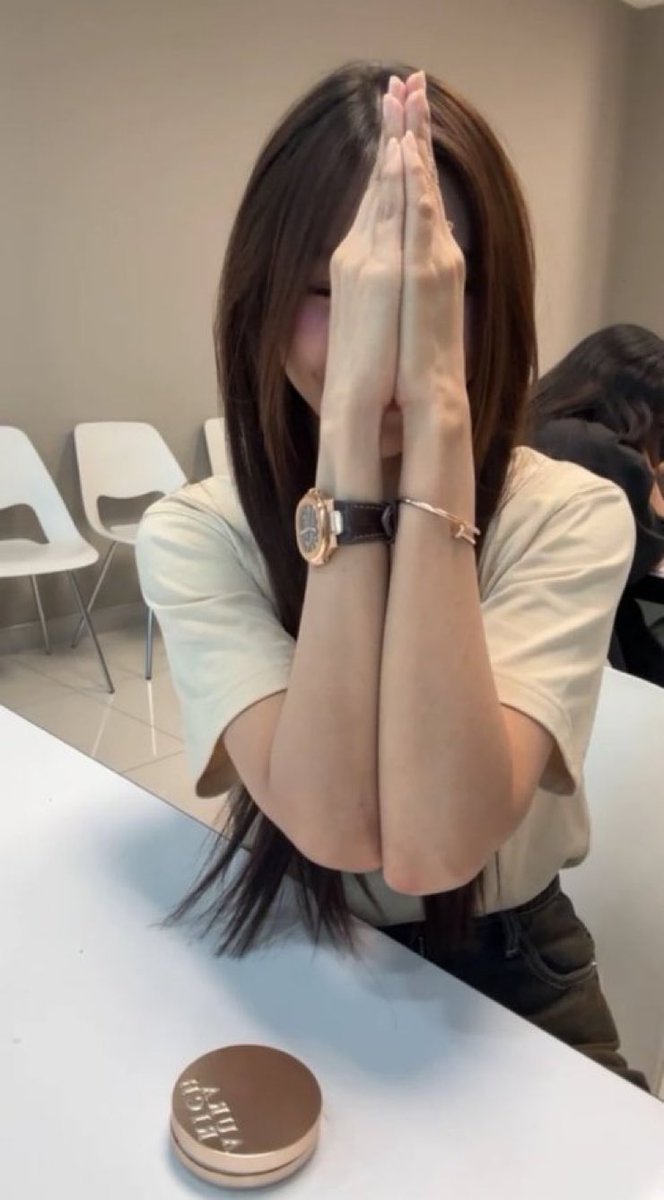 Meaw Eng tweet media