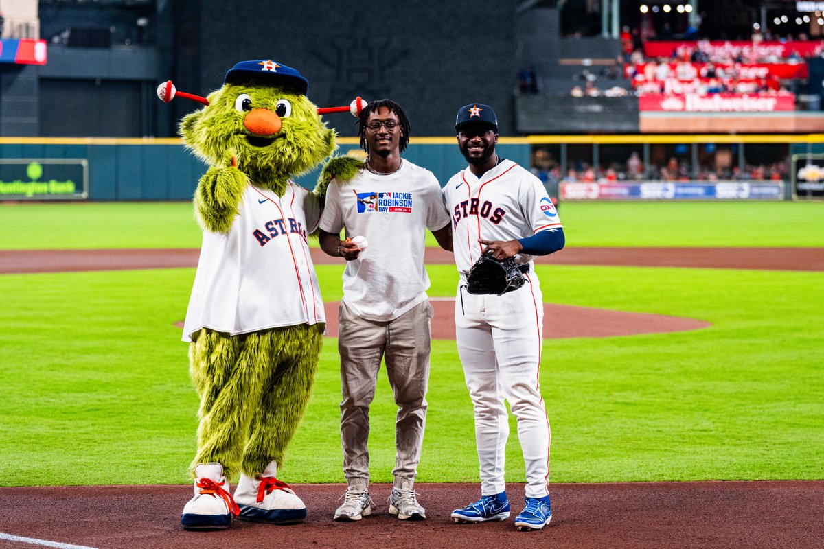 Astros Foundation tweet media