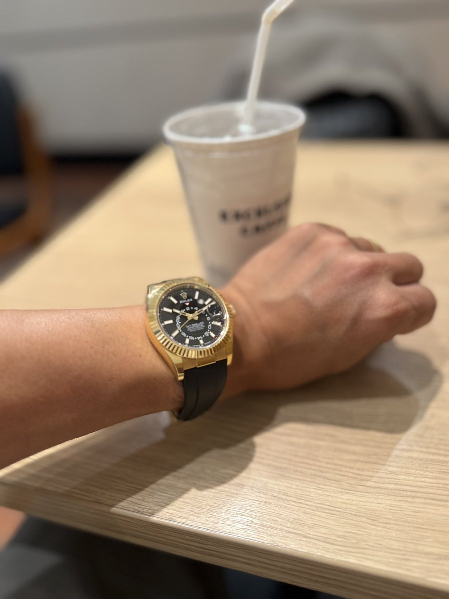 Rolexrunning's tweet photo. おはSky
何だかんだスカイドゥエラー
ばかり付けてしまう https://t.co/Gyr1tGkpad