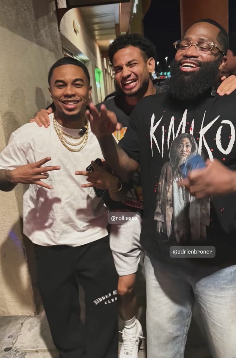 dantheboxingman's tweet image. ROLLY ROMERO x ADRIEN BRONER x DEEN THE GREAT
🤝🤝

#Boxing
🔥🔥🥊🥊🥊