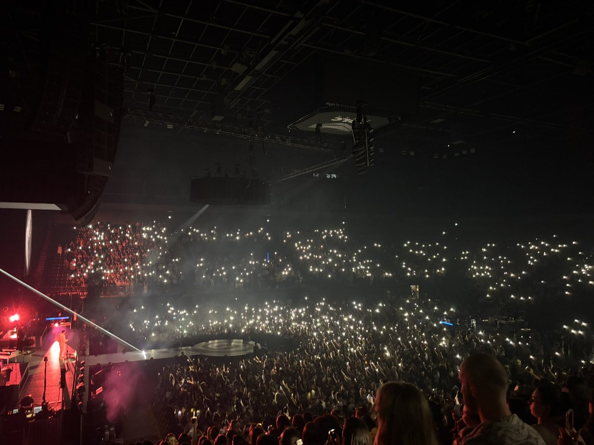 𝓵𝓮́𝓪 𝓲𝓼 𝓼𝓮𝓮𝓲𝓷𝓰 𝓱𝓪𝓻𝓻𝔂 ♡ 🪩 38 tweet media