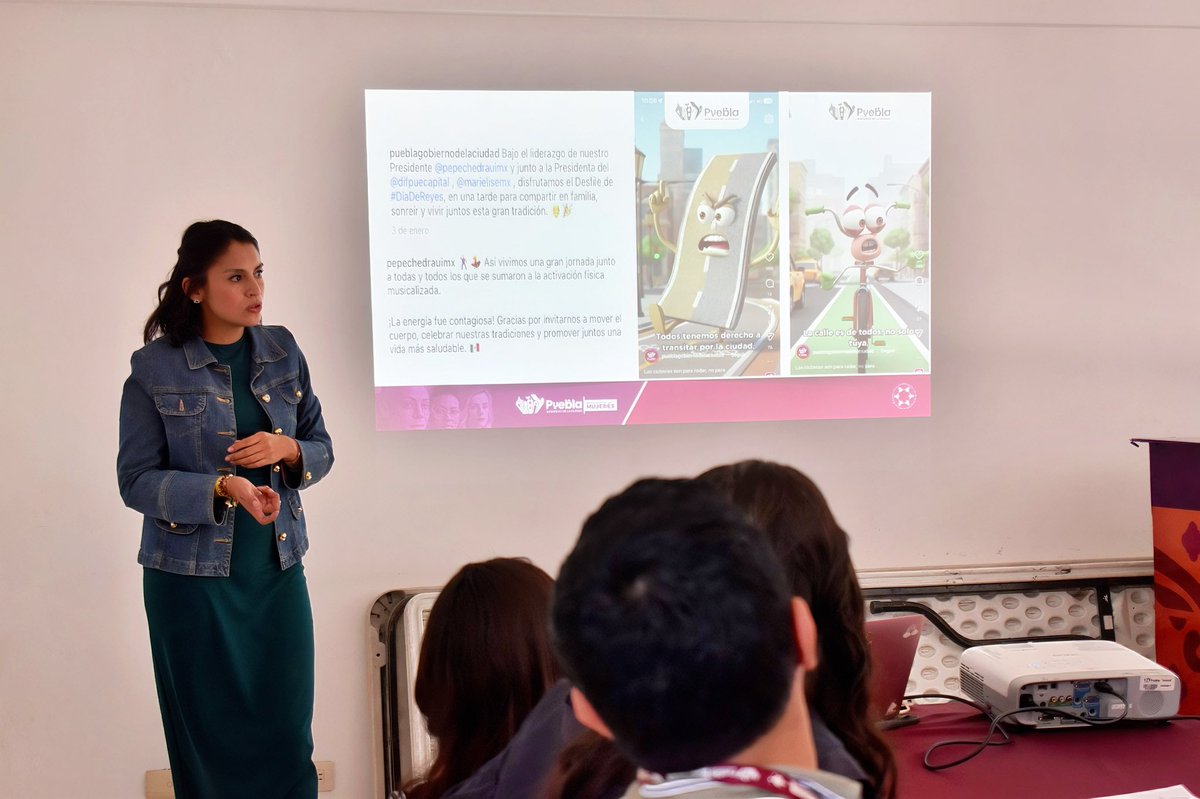 PueblaMujeres's tweet photo. 💜¡En el Gobierno de la Ciudad nombramos a todas las personas!

Brindamos un taller de lenguaje incluyente a personas servidoras públicas de la Coordinación de Comunicación Social. A través de este espacio aprendimos herramientas para construir mensajes justos e inclusivos. https://t.co/68Z73LvU65