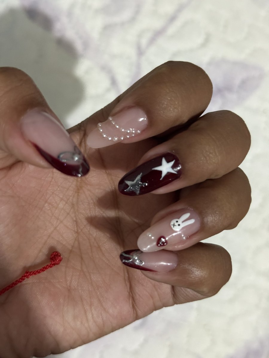 maria w. martin ! ୨୧ is red tweet media