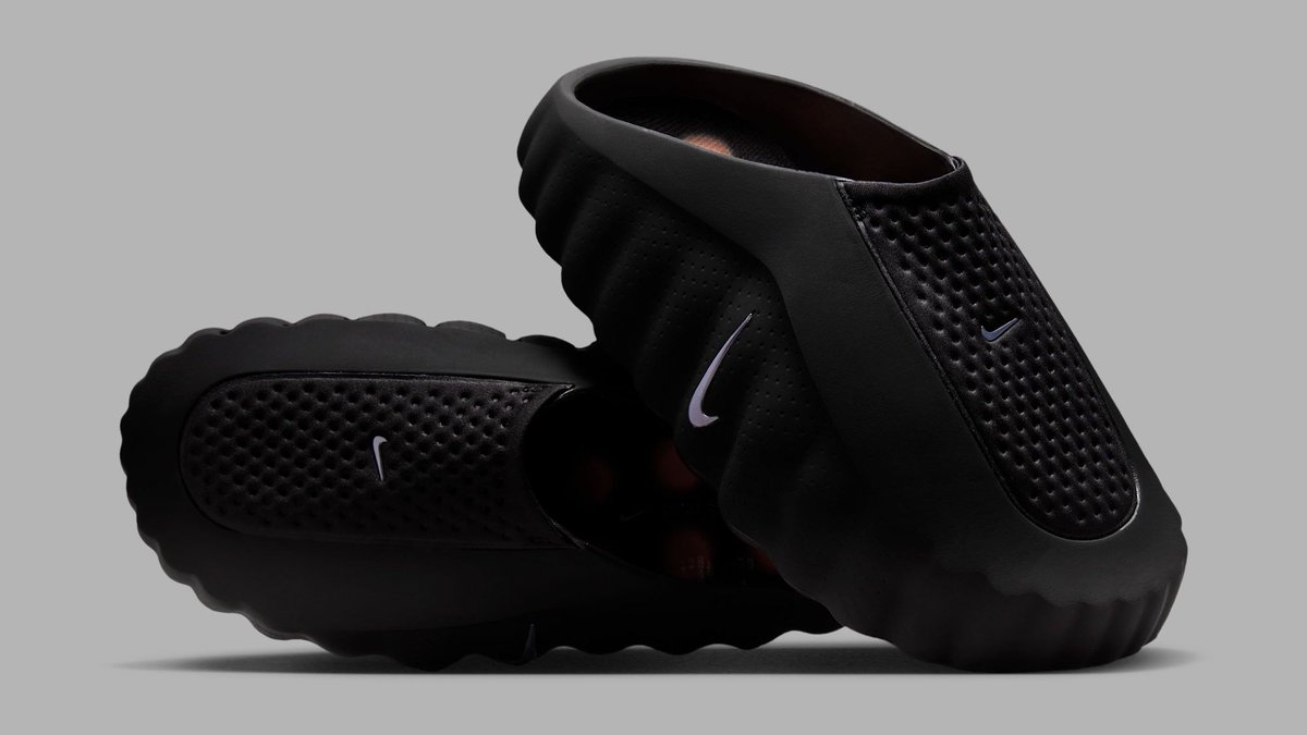 Sneaker Drop tweet media