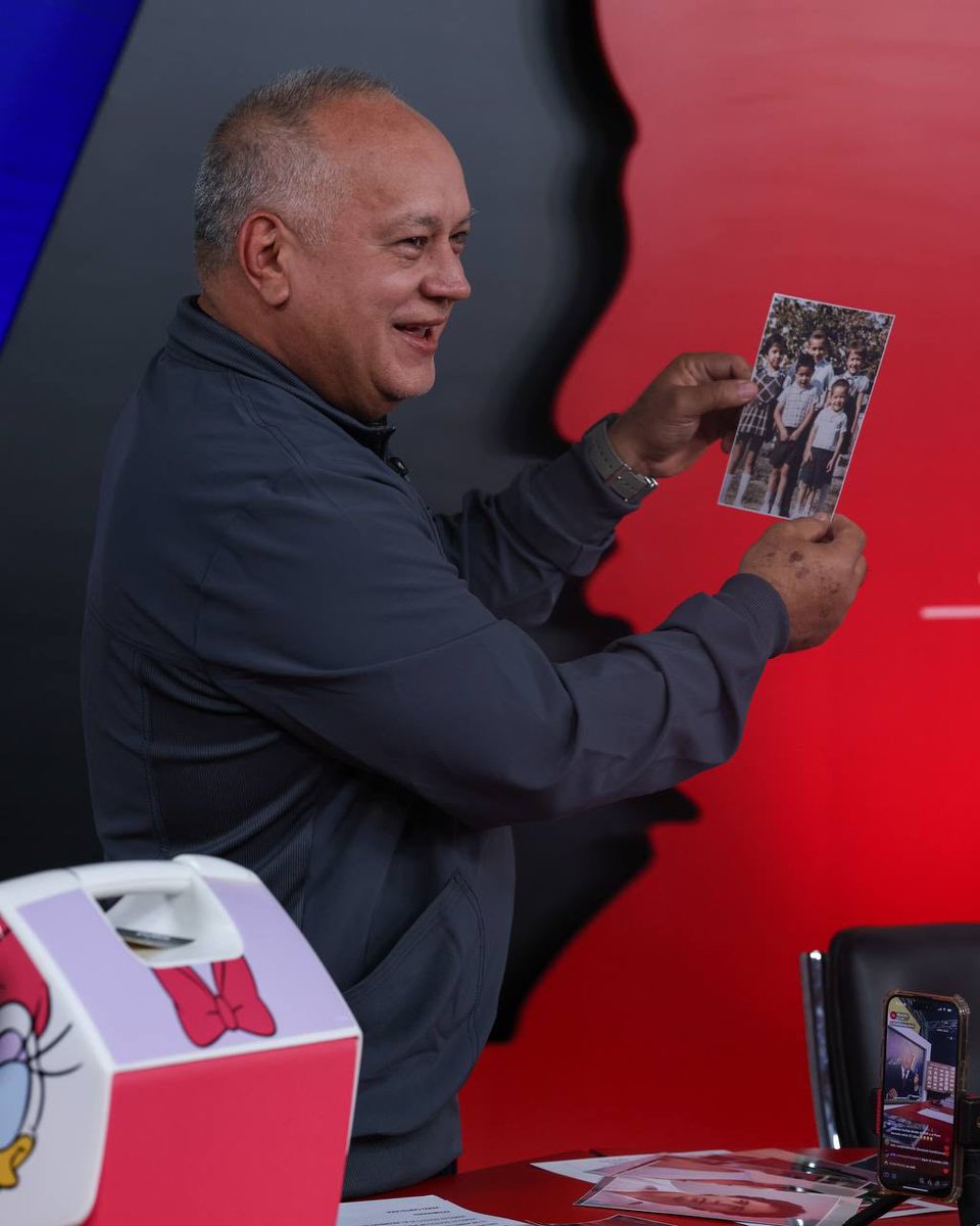 Con el Mazo Dando tweet media