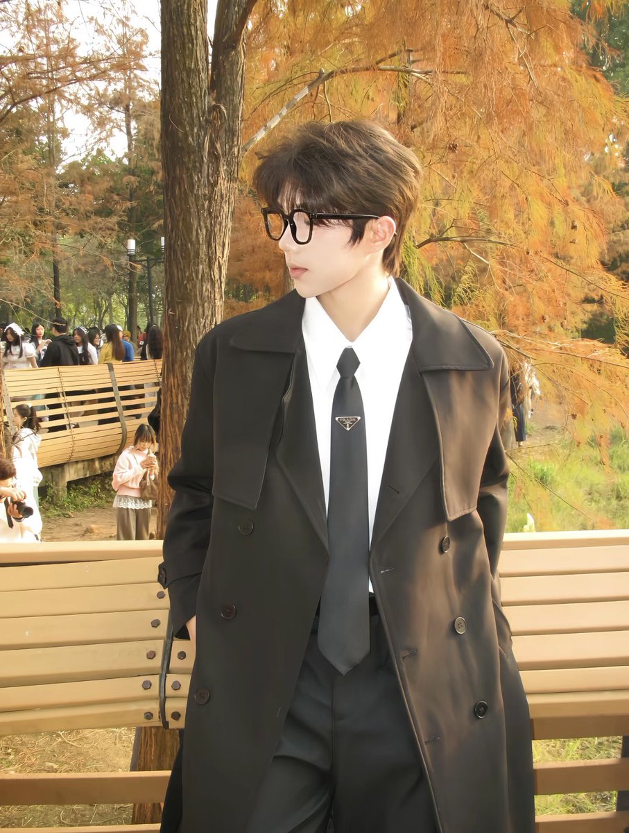 a夜场顶级男模 tweet media