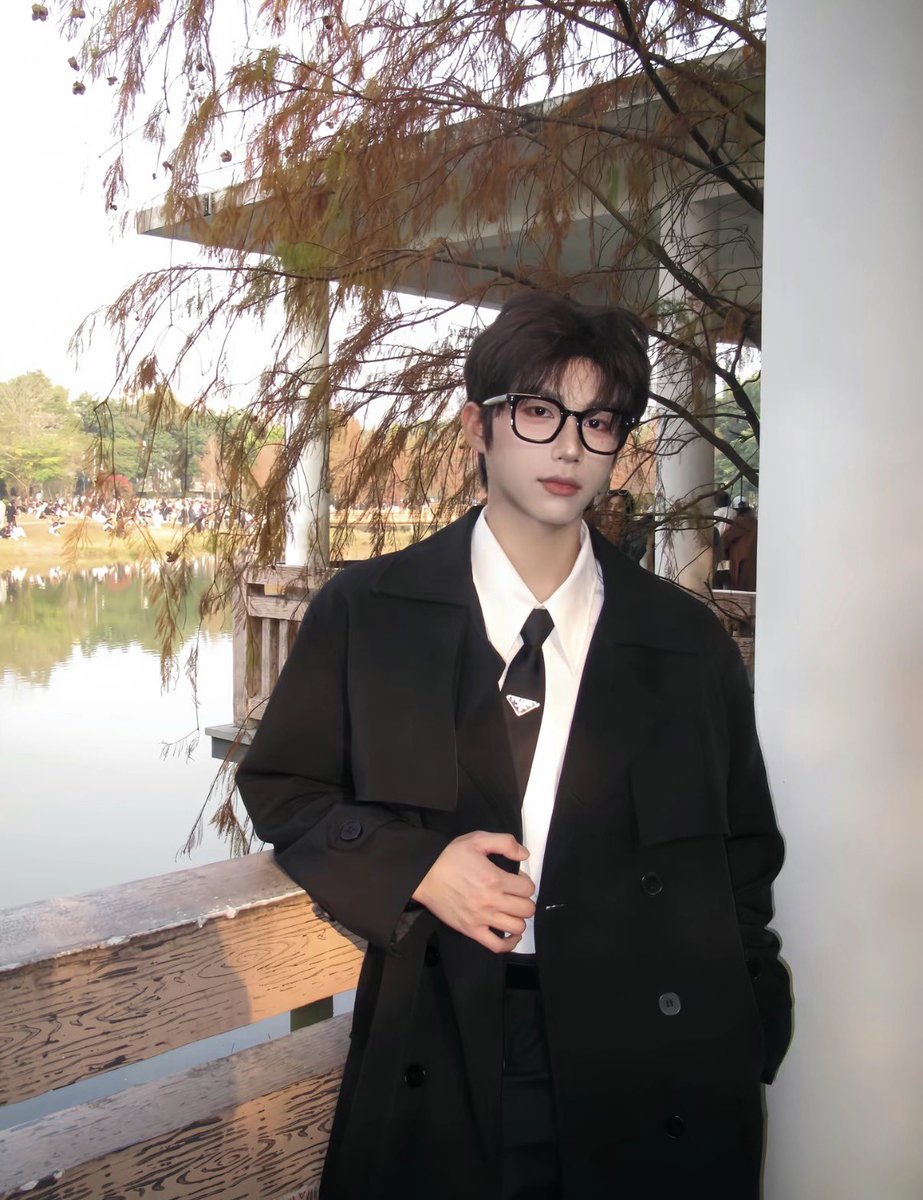 a夜场顶级男模 tweet media