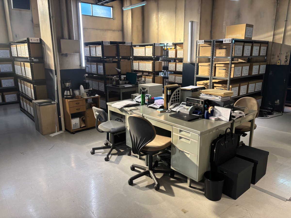 Official_FMV's tweet photo. FMVがテレビ朝日系木曜ドラマ『未解決の女 警視庁文書捜査官 Season3』にて
機材協力をさせていただきました📣

本日4月16日（木）よる9時から放送がスタートしました！
見逃し配信もあるのでぜひFMVを見つけてみてくださいね✨

番組の詳細はこちらから▼
https://t.co/rgmSNFClhG

#未解決の女
#FMV https://t.co/xv3XvJEqaJ