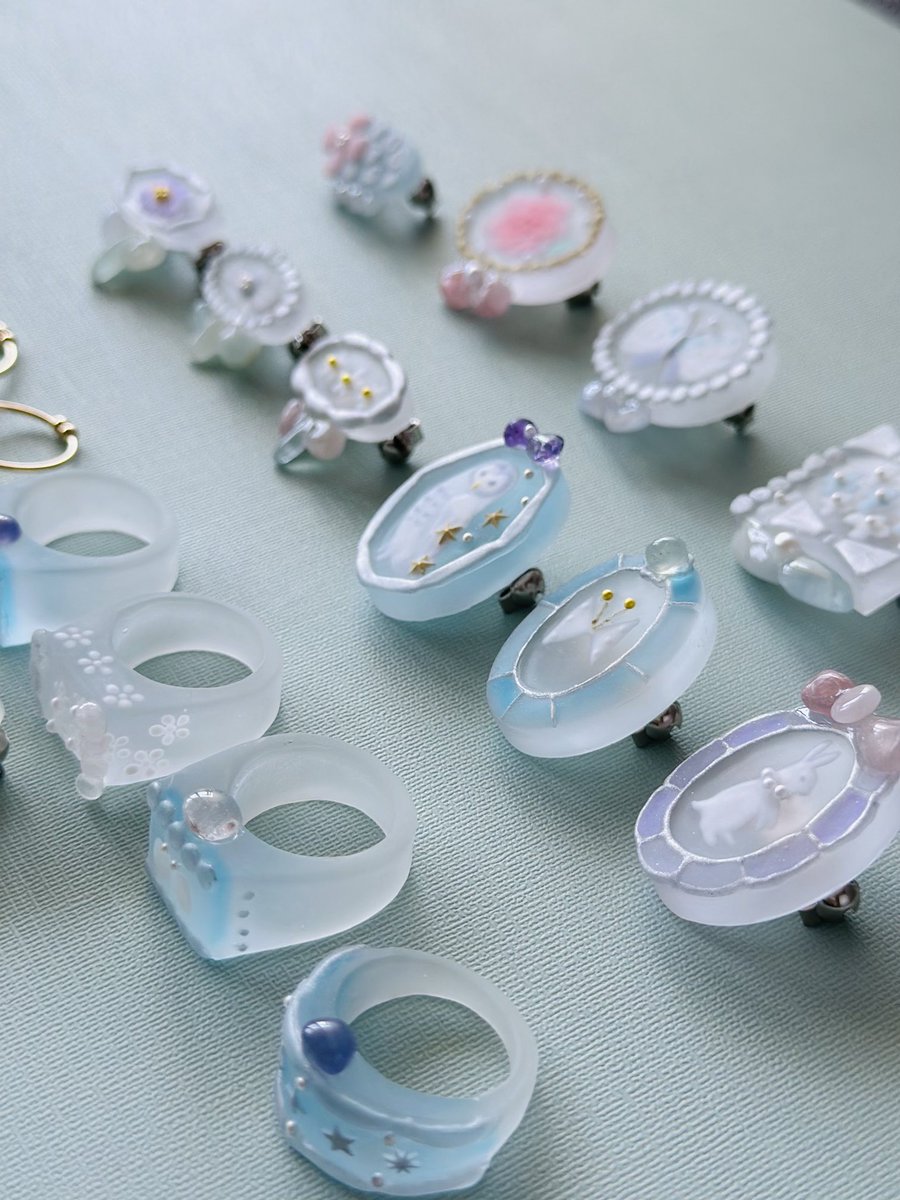 おはようございます❣いつもいいね、RPありがとうございます🙏🏻

いよいよ明日、minne　OPENです♪
気になる子がいたら是非、見に来てください♪お待ちしております🕊

4/17（金）10時〜　4/19（日） OPEN

🎪 minne.com/@moihygge