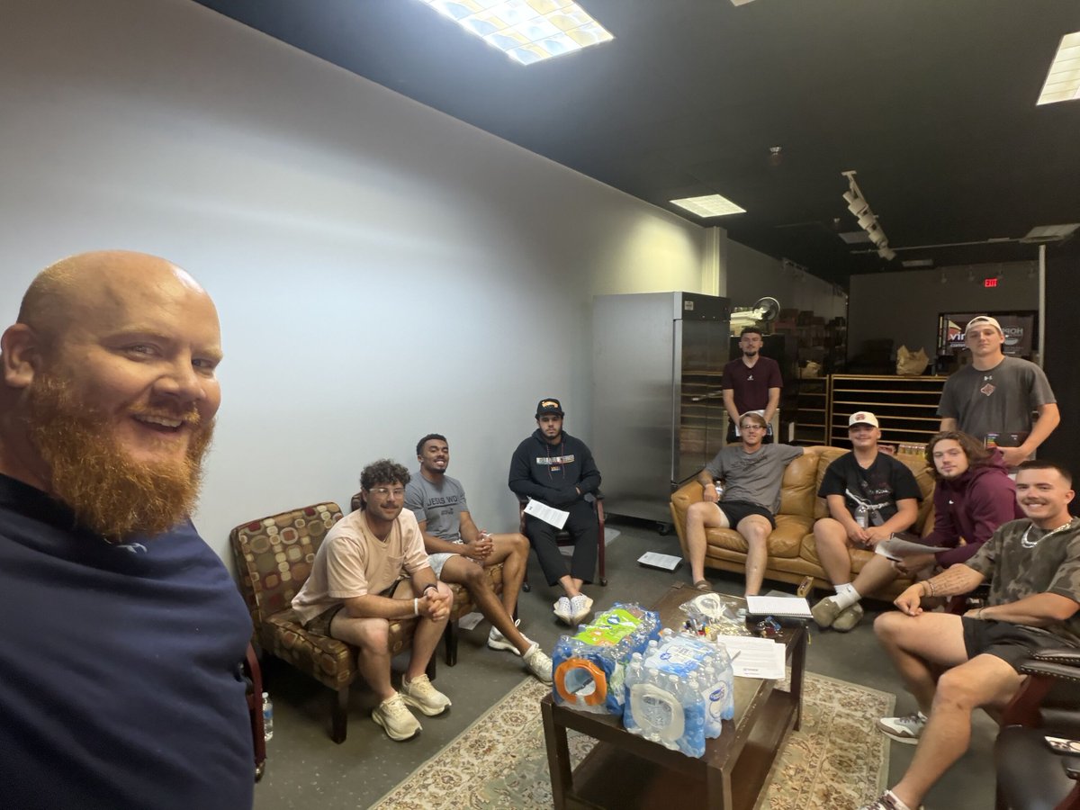 EKU Fellowship of Christian Athletes tweet media