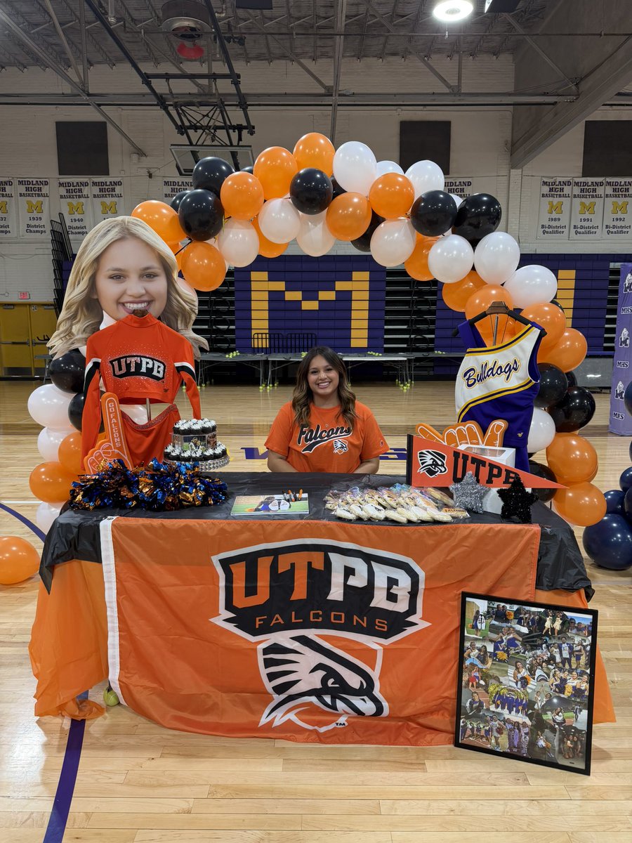 Michelle Navarrete 🌵 tweet media