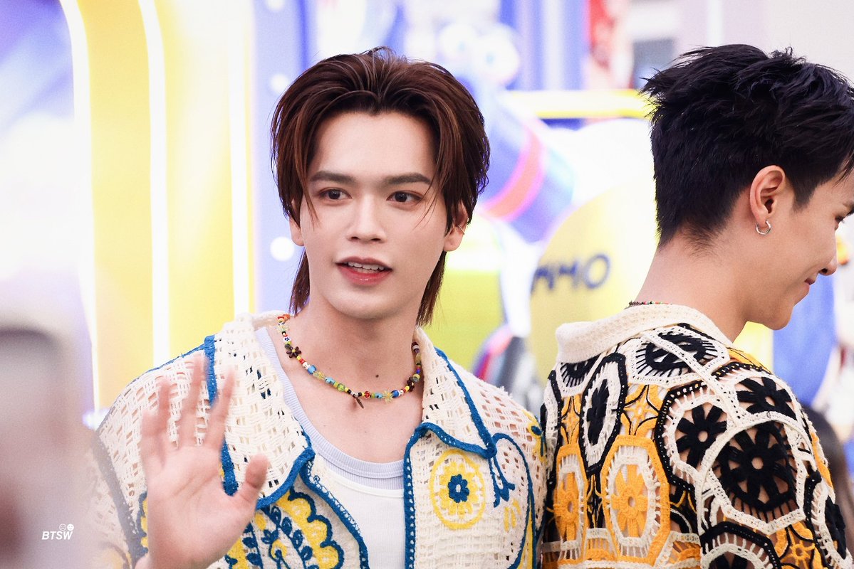 𝘽𝙏𝙎𝙒 tweet media