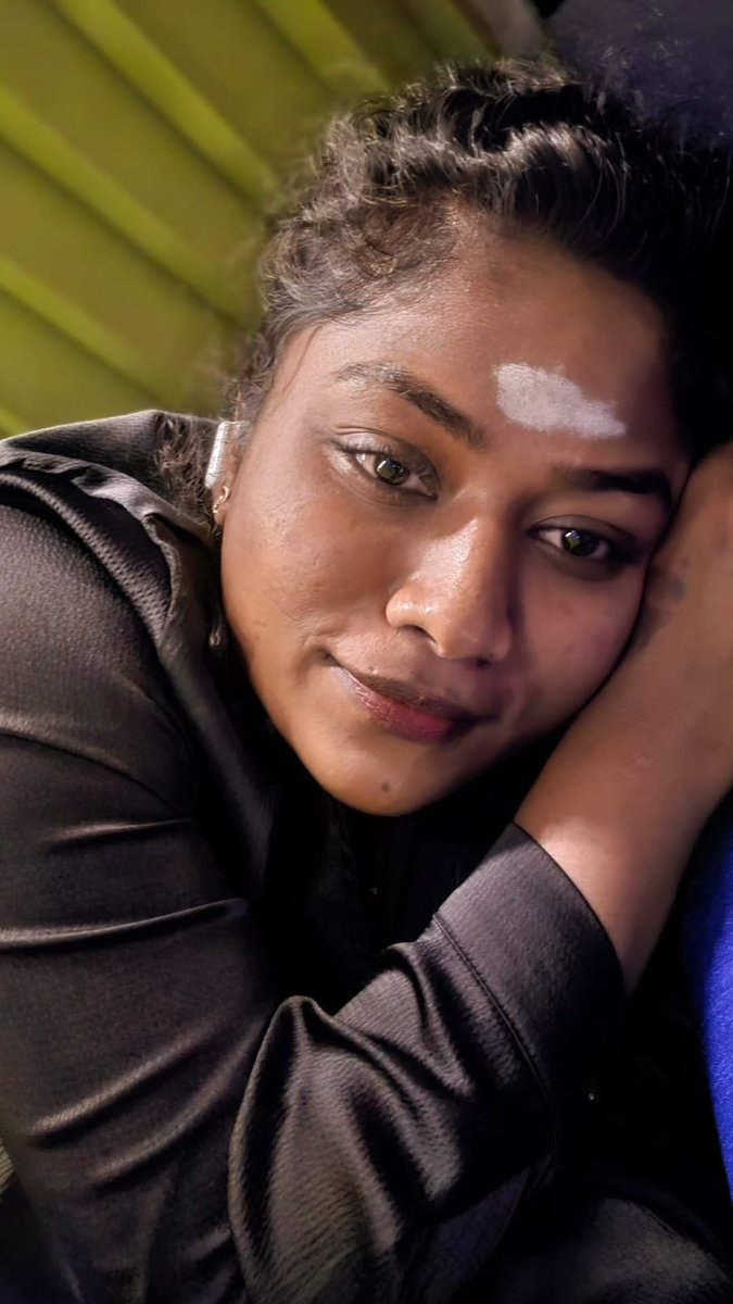 ꜱᴜɴɪᴛʜᴀ ꜱ ❀ tweet media