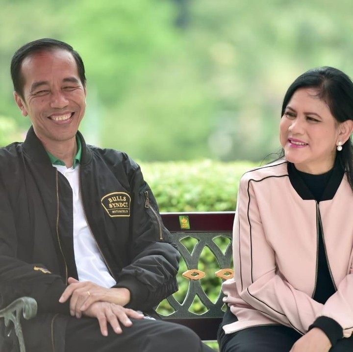 KerjaHasil_id's tweet image. Sabar itu ada wujudnya.
#Jokowi 🇮🇩
#IrianaJokowi
#respect