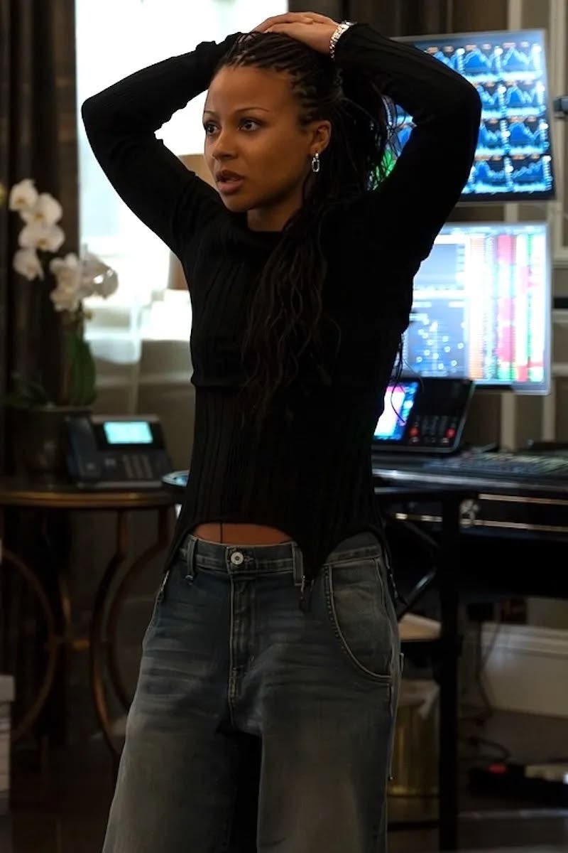 elle-ena greco tweet media