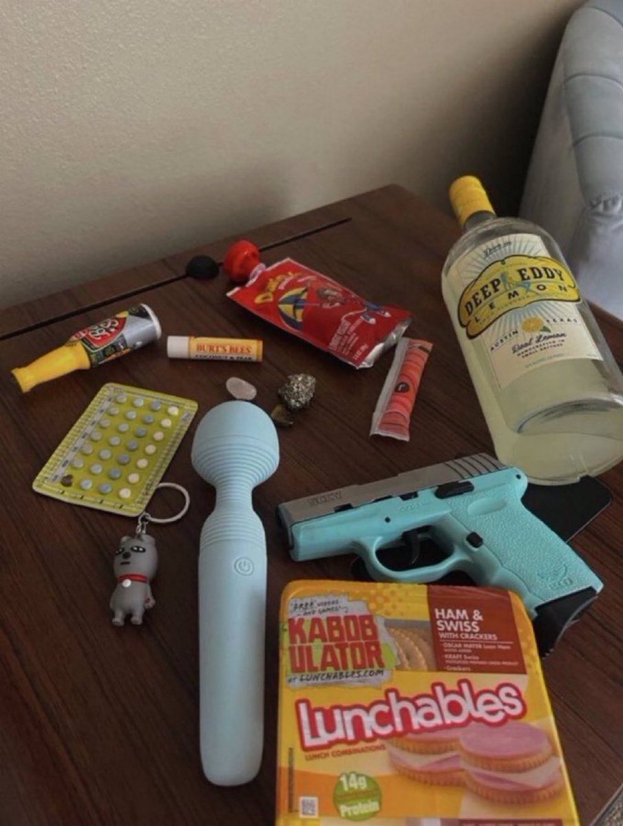 lara’s attorney tweet media