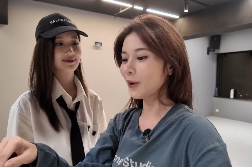 𝕋𝕚𝕟𝕪 🙇🏻‍♀️ tweet media