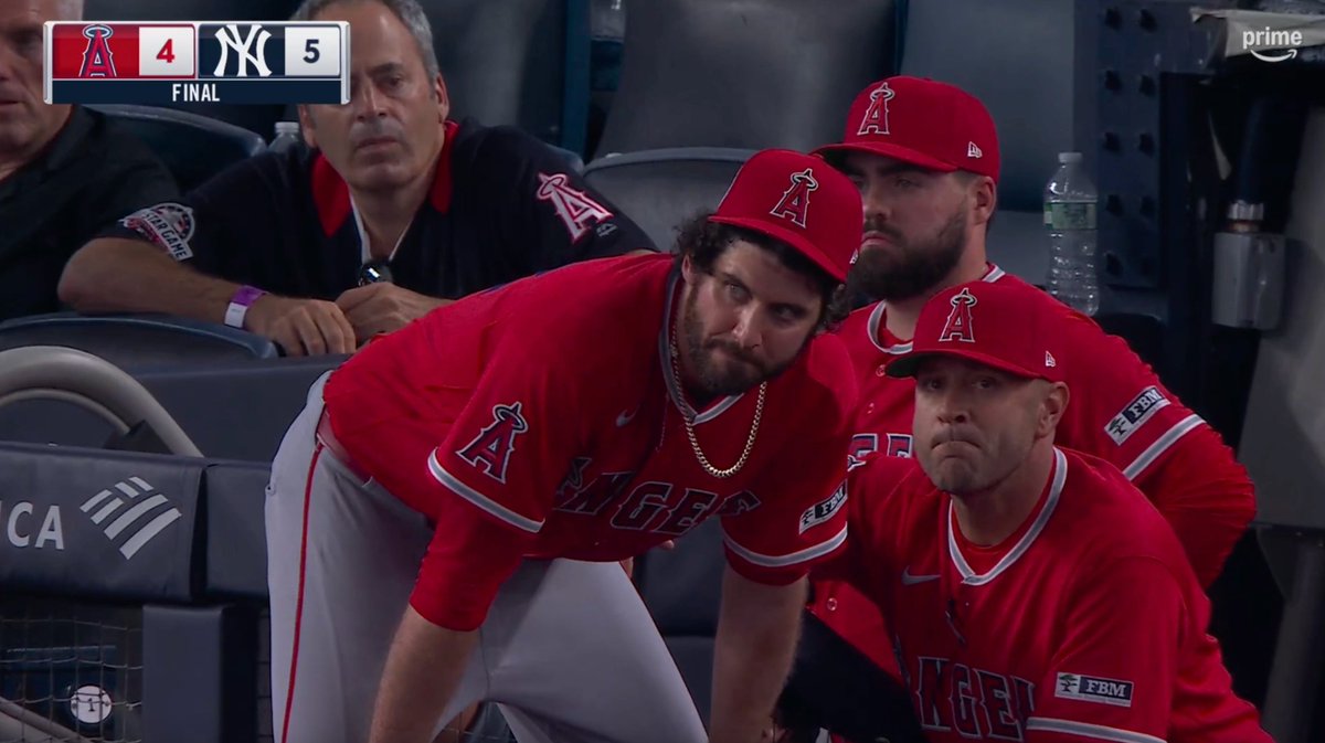 FOX Sports: MLB tweet media