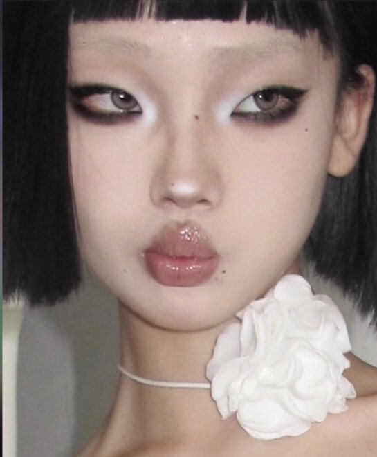 emo bunny in 🇺🇸 tweet media