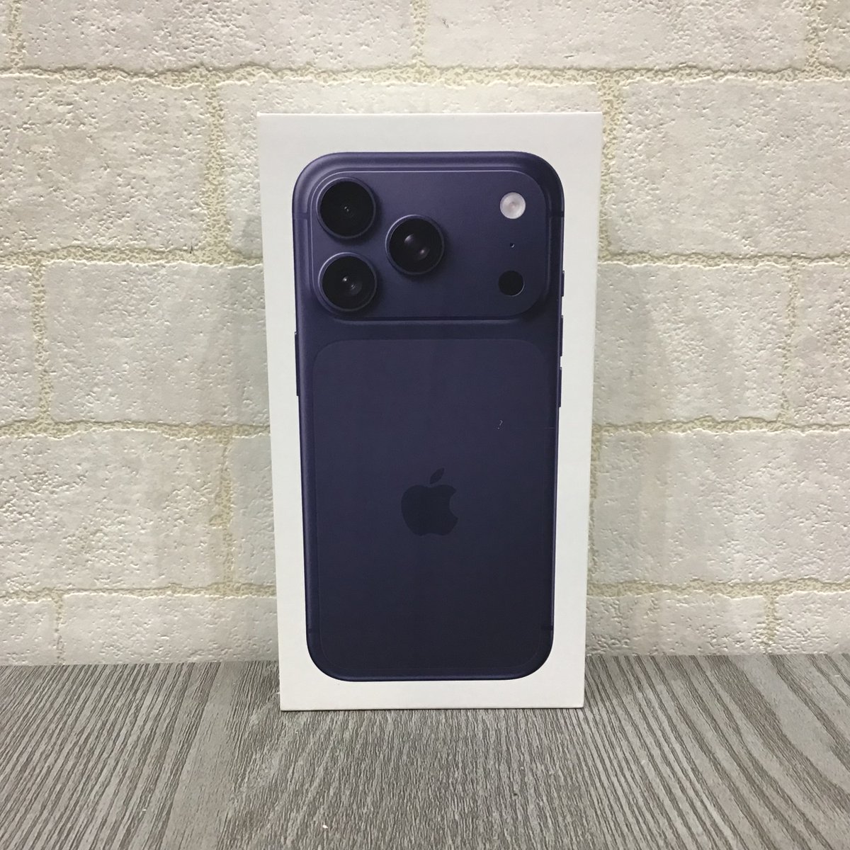 keiodaikokuya's tweet image. 《新宿でスマートフォン📱を売るなら、大黒屋 新宿京王モール店まで》

iPhone だけではなく アンドロイド 製品もお買取り強化しております✨✨✨

お客様の目の前で査定致しますので、ご安心下さい
もちろん査定は無料です💁‍♂️

店舗情報⇒shop.e-daikoku.com/info/spot/deta…
#新宿 #iPhone