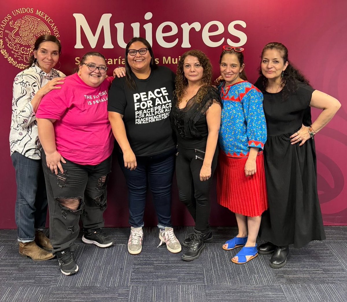 Tu Amiga tweet media