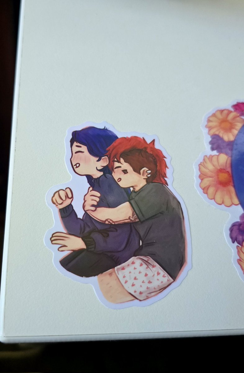 RaeRae 🦖 tweet media