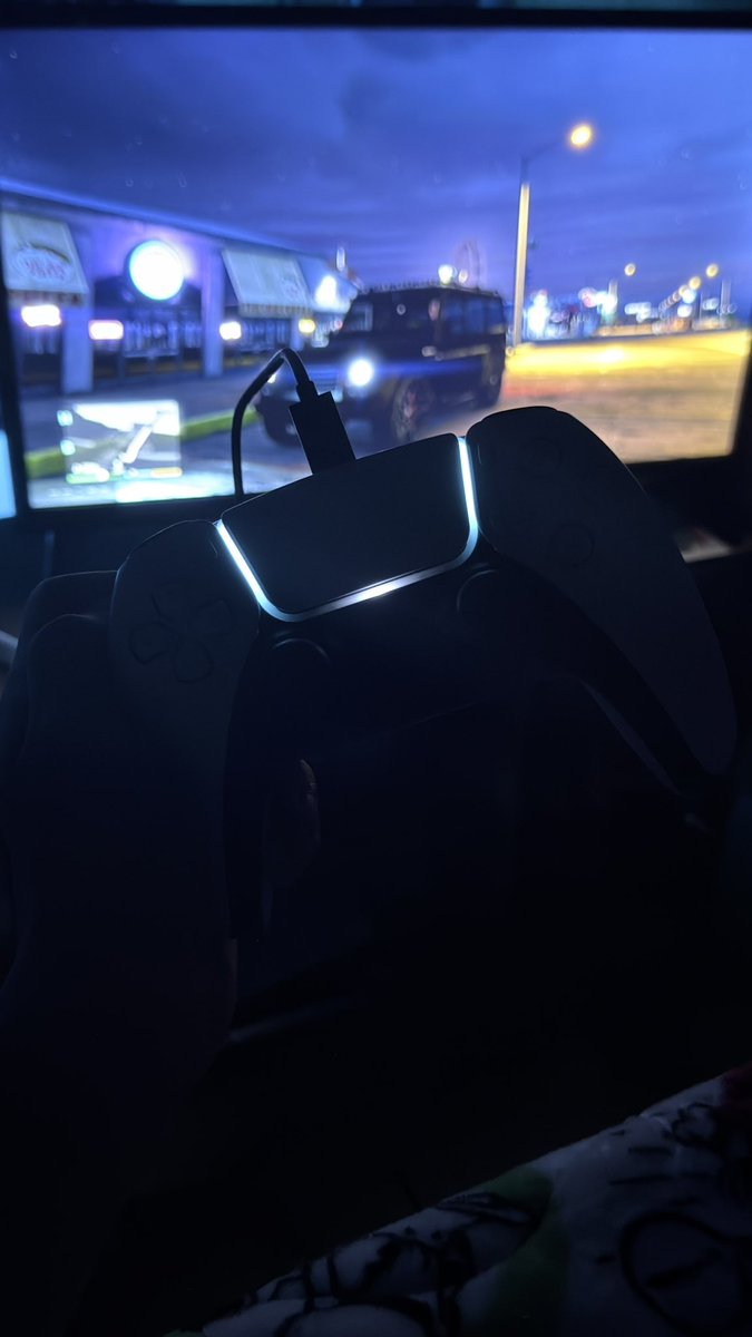 p_p0006's tweet photo. GTA5 https://t.co/KkpR16UsAN