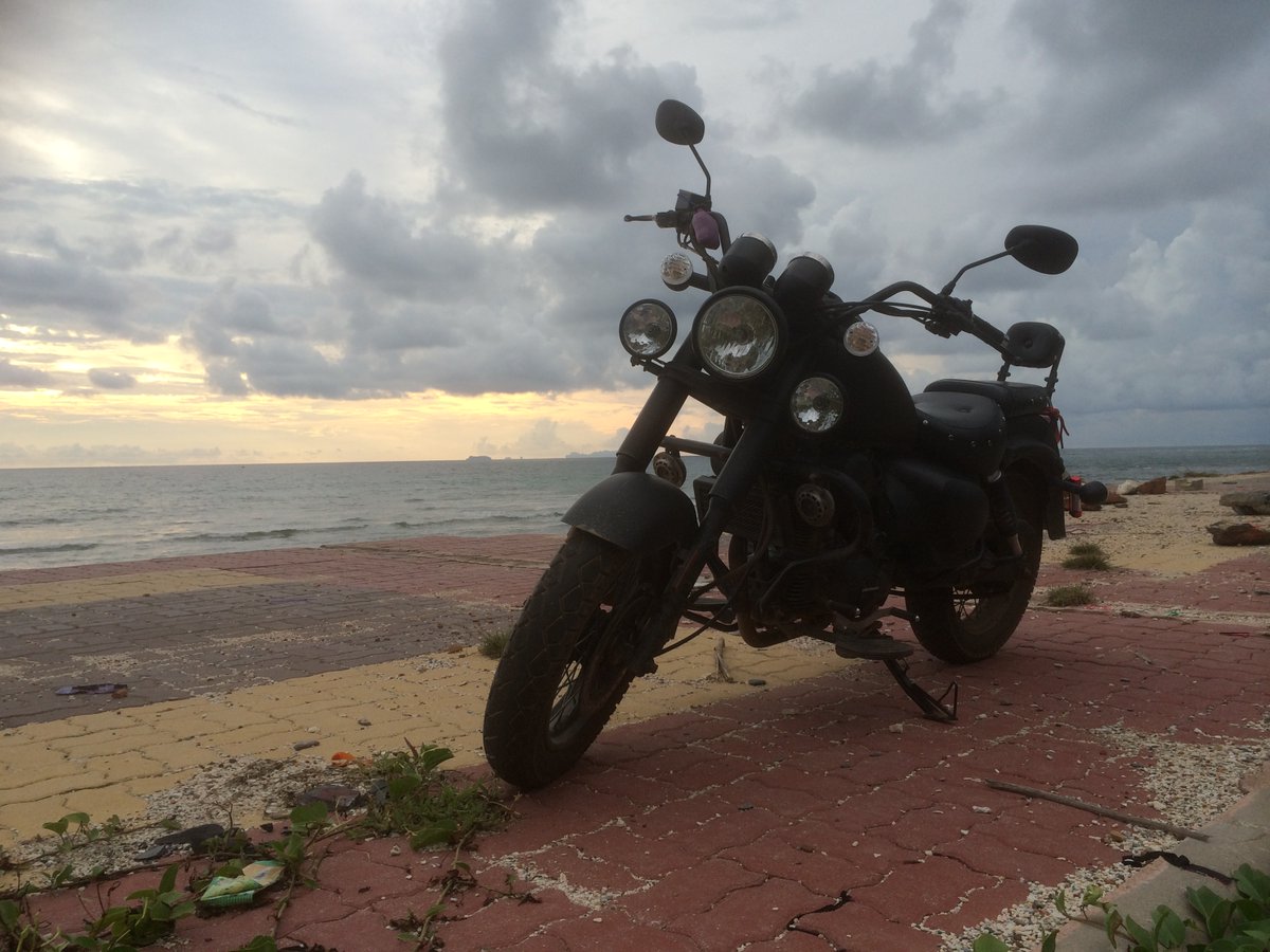 iammartinstrayd's tweet image. Once upon a time.  IYKYK 

You have to make the best of what you have.
#WARNING Break the rules, Use super glue!