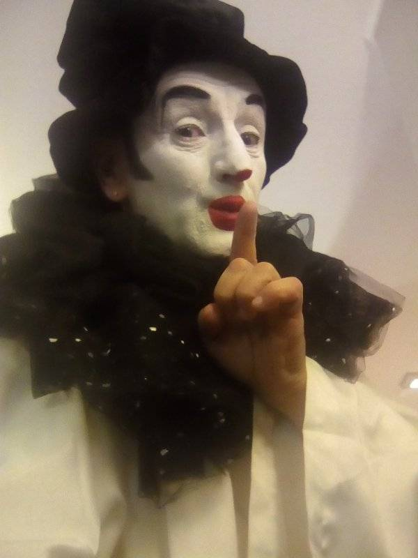 Improper Traci tweet media