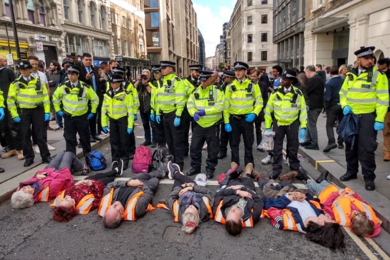 ابن خلدون tweet media