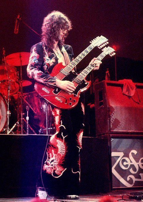 qrpress_'s tweet photo. Jimmy Page - Led Zeppelin https://t.co/thUdxYqYab